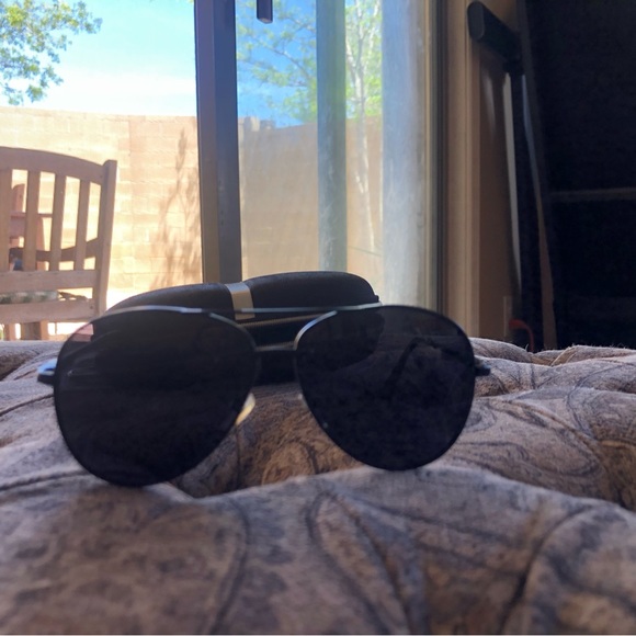 Small aviator sunglasses - Picture 2 of 3